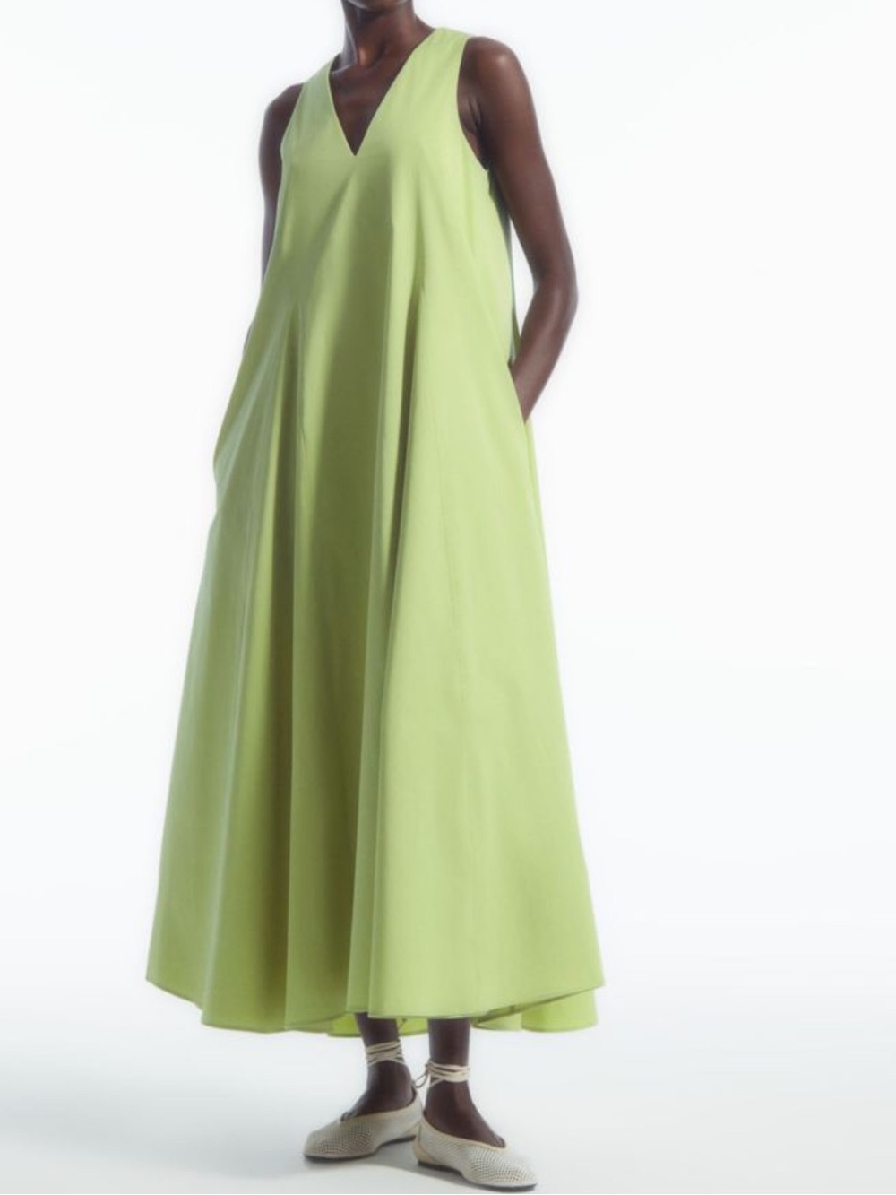 COS VOLUMINOUS V-NECK MAXI DRESS - GREEN Size 6